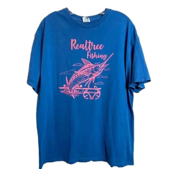 GILDAN brand graphic T-shirt with Realtree Fishing with swordfish on front - Picture 1 of 8
